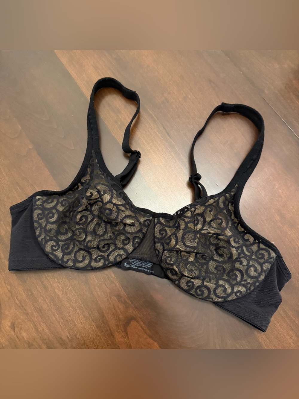 Olga 35090 Positively Fitting Silky Smooth Underwire Bra Lace 36C